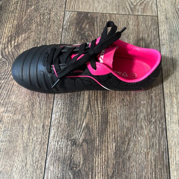 Girls Vizari Soccer Cleats, Size 1, Black and Pink, worn once on artificial turf - Picture 8 of 8